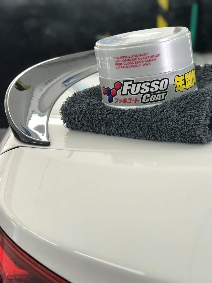 SOFT99 NEW FUSSO COAT 12 MONTHS WAX LIGHT